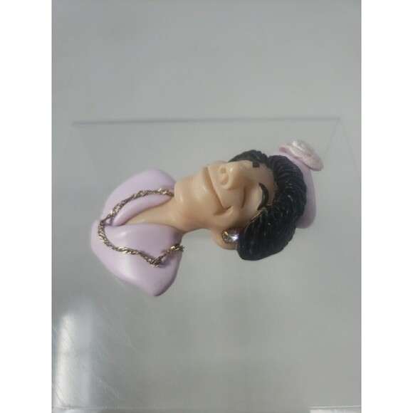 Vintage D Manning Art Magnet Woman Flower Hat Necklace Rare Uncommon Lady Face - Picture 5 of 10